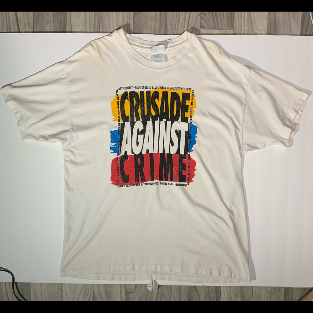 🎨 RETRO BLUE CROSS ART TEE 🎨